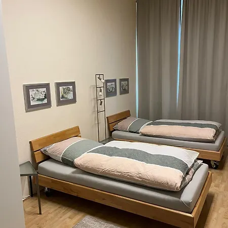 Zweitbettzimmer Two-bed