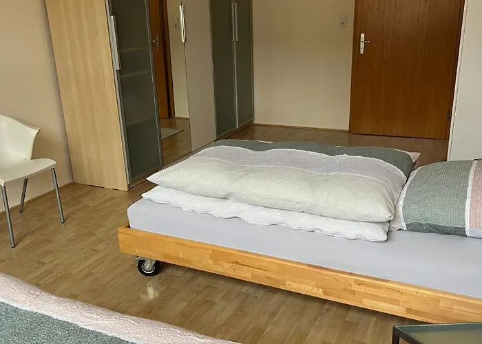 Гостевой дом Zweitbettzimmer Two-bed 3*